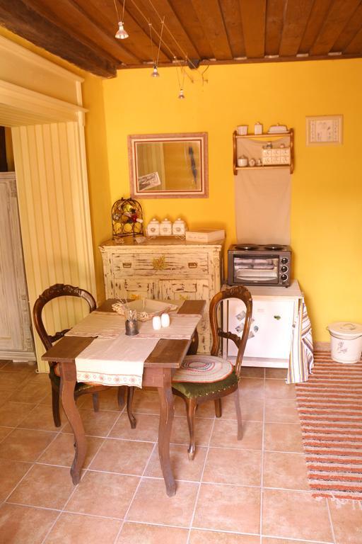 Apartman Na Zlatom Dvore Banská Štiavnica Værelse billede